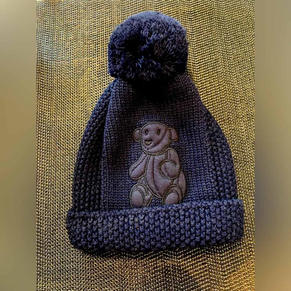 Gucci Baby Knit Bear Hat. Size S 0-6 months.